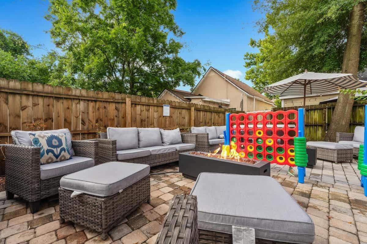 Holiday home Hot Tubs - Dt Duplex - Two Blocks Off Forsyth Park *