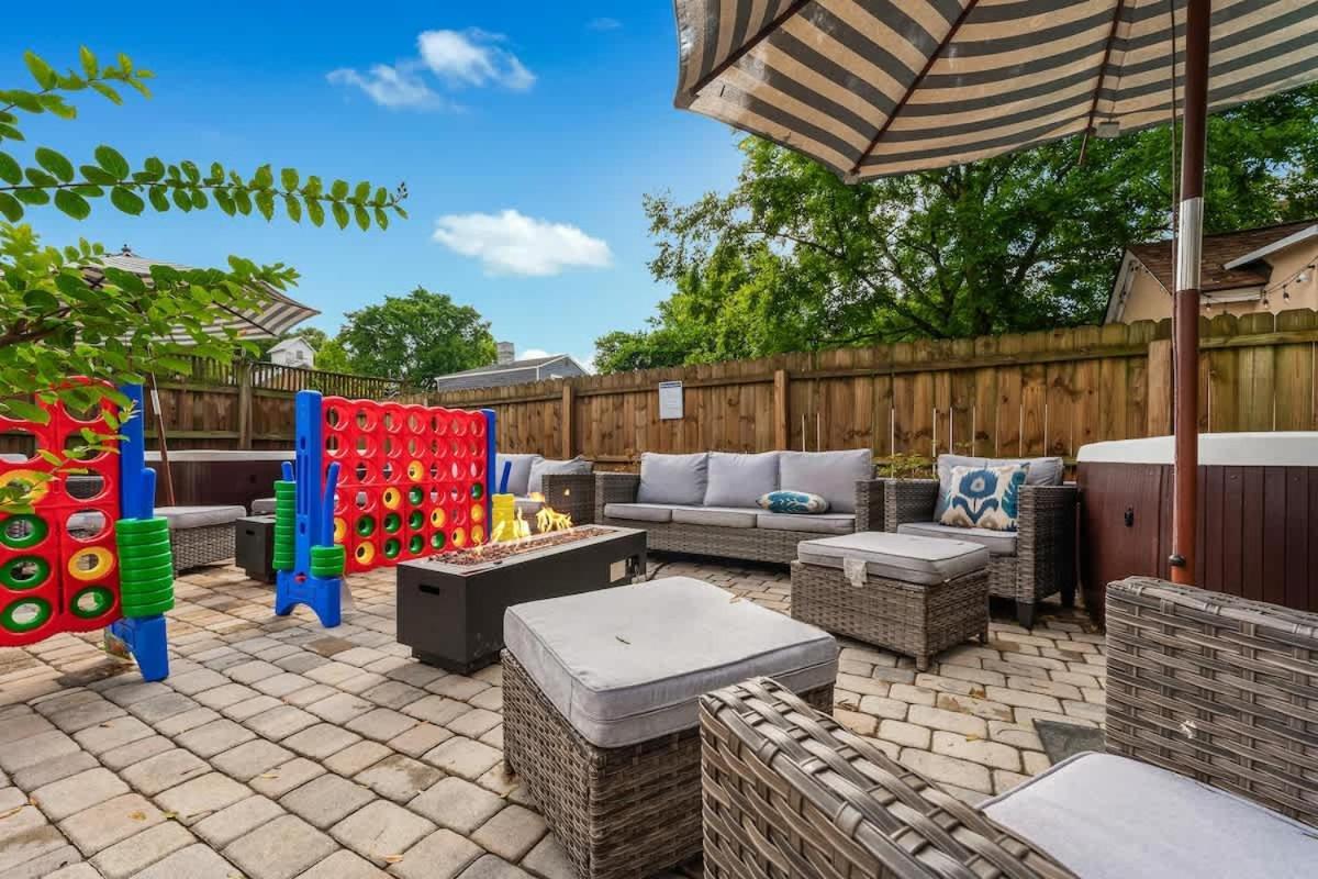 Hot Tubs - Dt Duplex - Two Blocks Off Forsyth Park