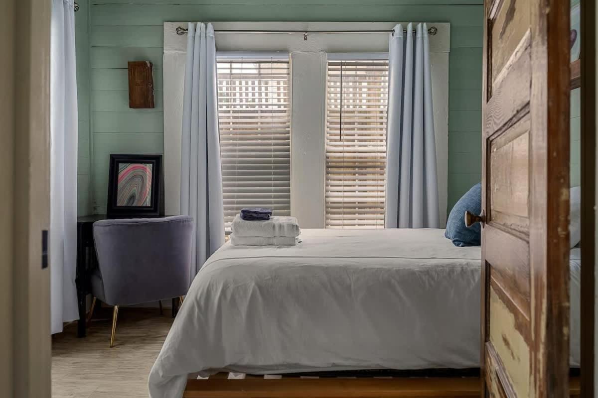 Hot Tubs - Dt Duplex - Two Blocks Off Forsyth Park Savannah