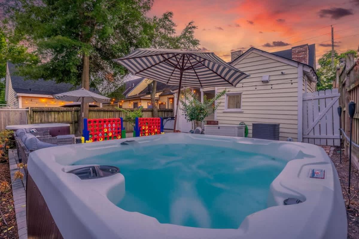 Holiday home Hot Tubs - Dt Duplex - Two Blocks Off Forsyth Park Savannah